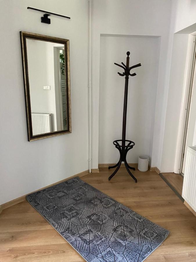 Apartament Czytelnia - Parking Gratis Poznań Esterno foto