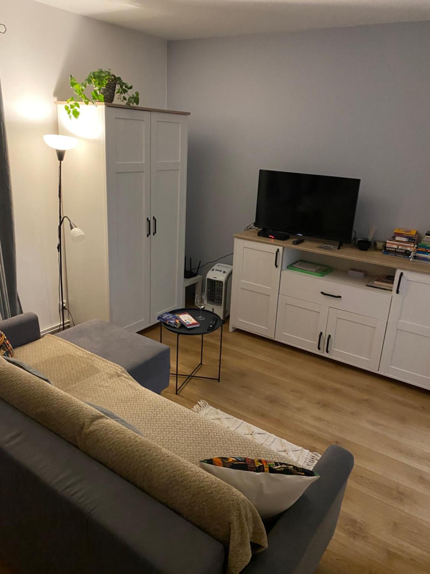 Apartament Czytelnia - Parking Gratis Poznań Esterno foto